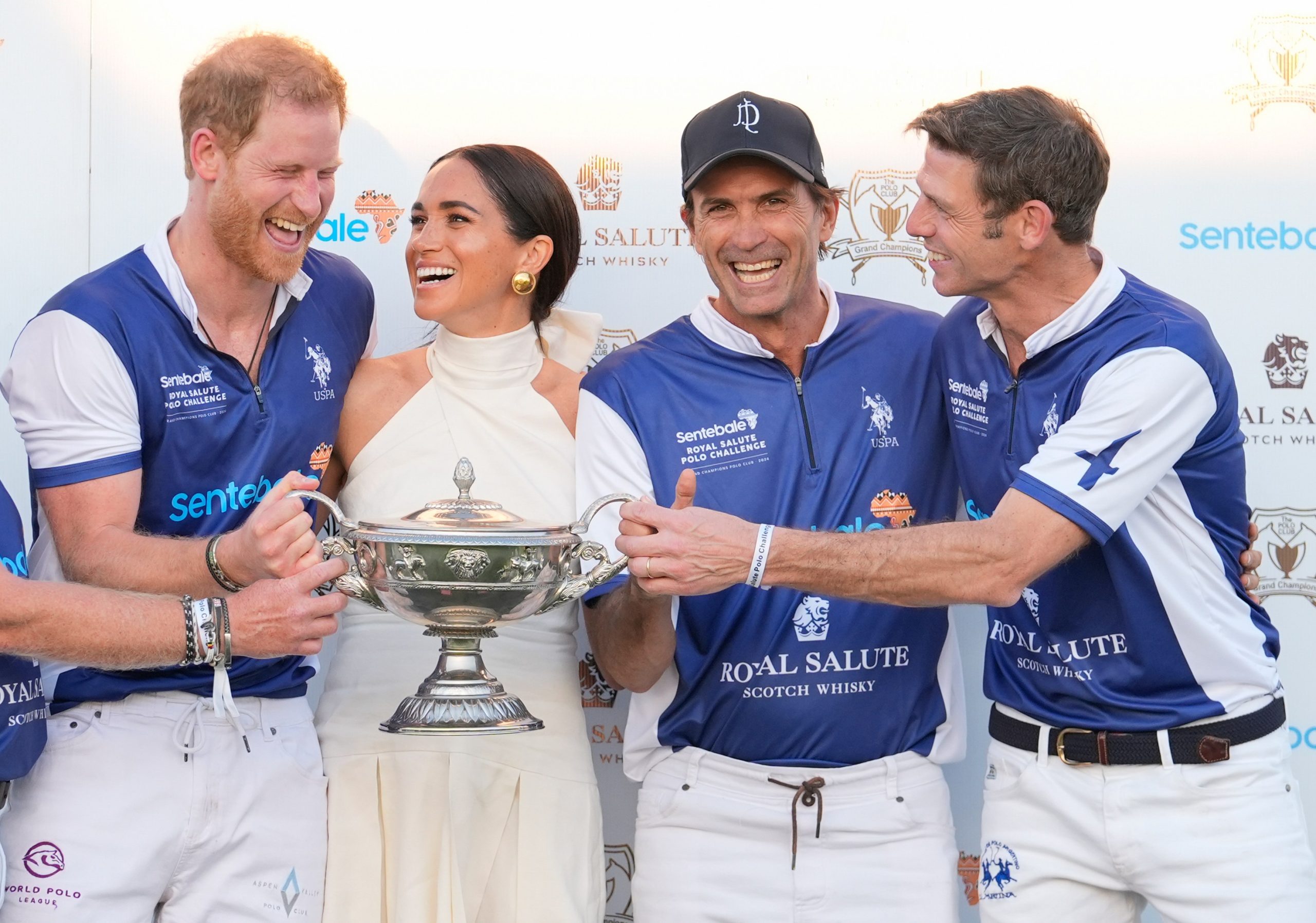 Borwick, a la derecha, con Harry, Meghan y la leyenda del polo Adolfo Cambiaso en Florida el mes pasado